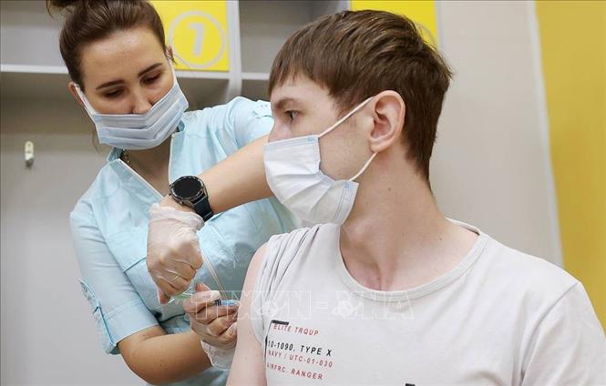 COVID-19 tới 6h sáng 17-9: Thế giới có 527.000 ca mắc mới; Mỹ có thêm 1.700 ca tử vong