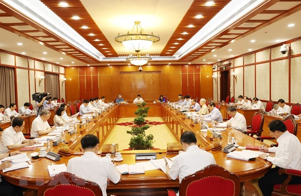Bộ Chính trị cho ý kiến về tình hình thực hiện kinh tế-xã hội 2021