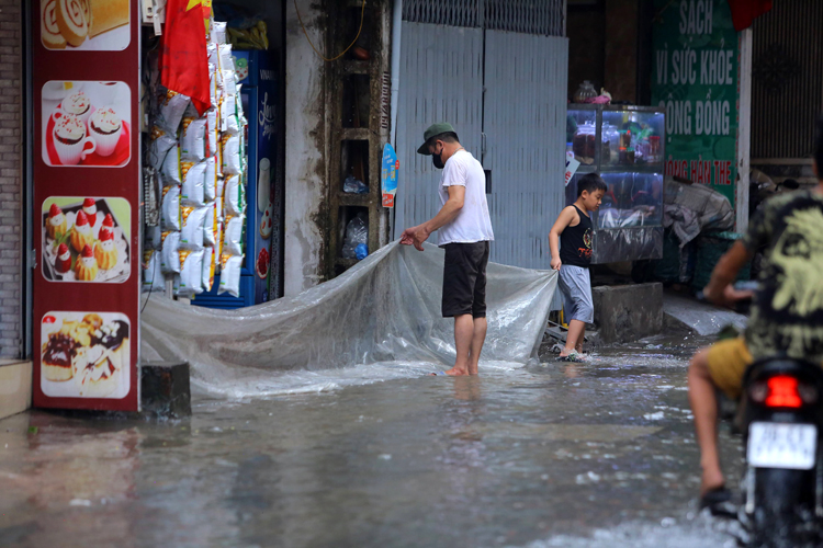 Thời tiết ngày 18-9: Bắc Bộ có mưa rào và dông, vùng núi mưa lớn về đêm và sáng