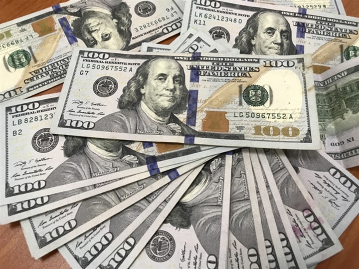 Tỷ giá USD hôm nay 19-9: USD tăng phi mã