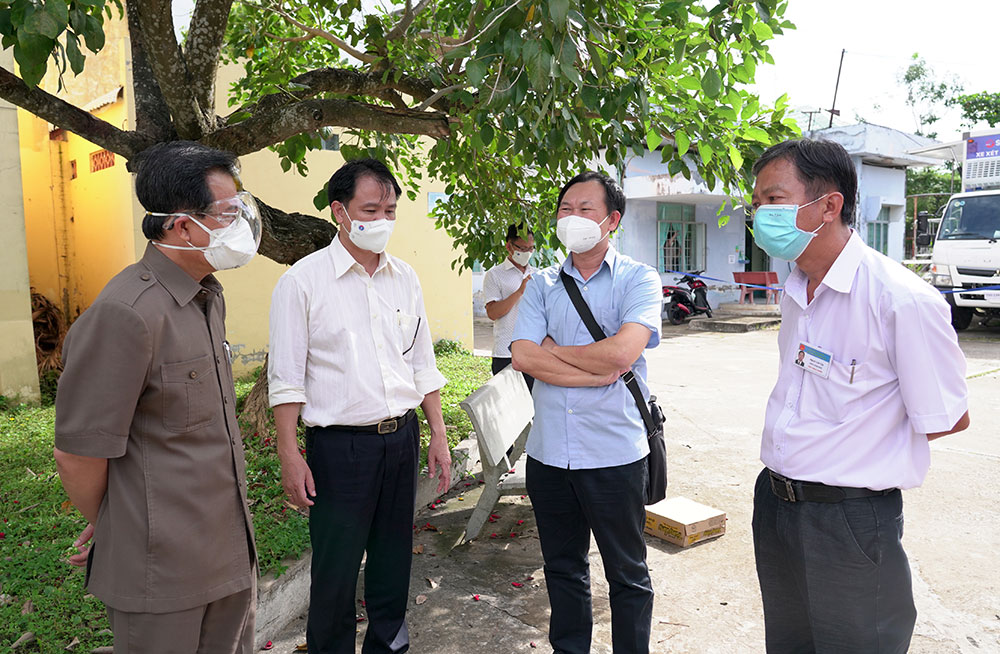 Phú Tân huy động tổng lực kiểm soát dịch COVID-19