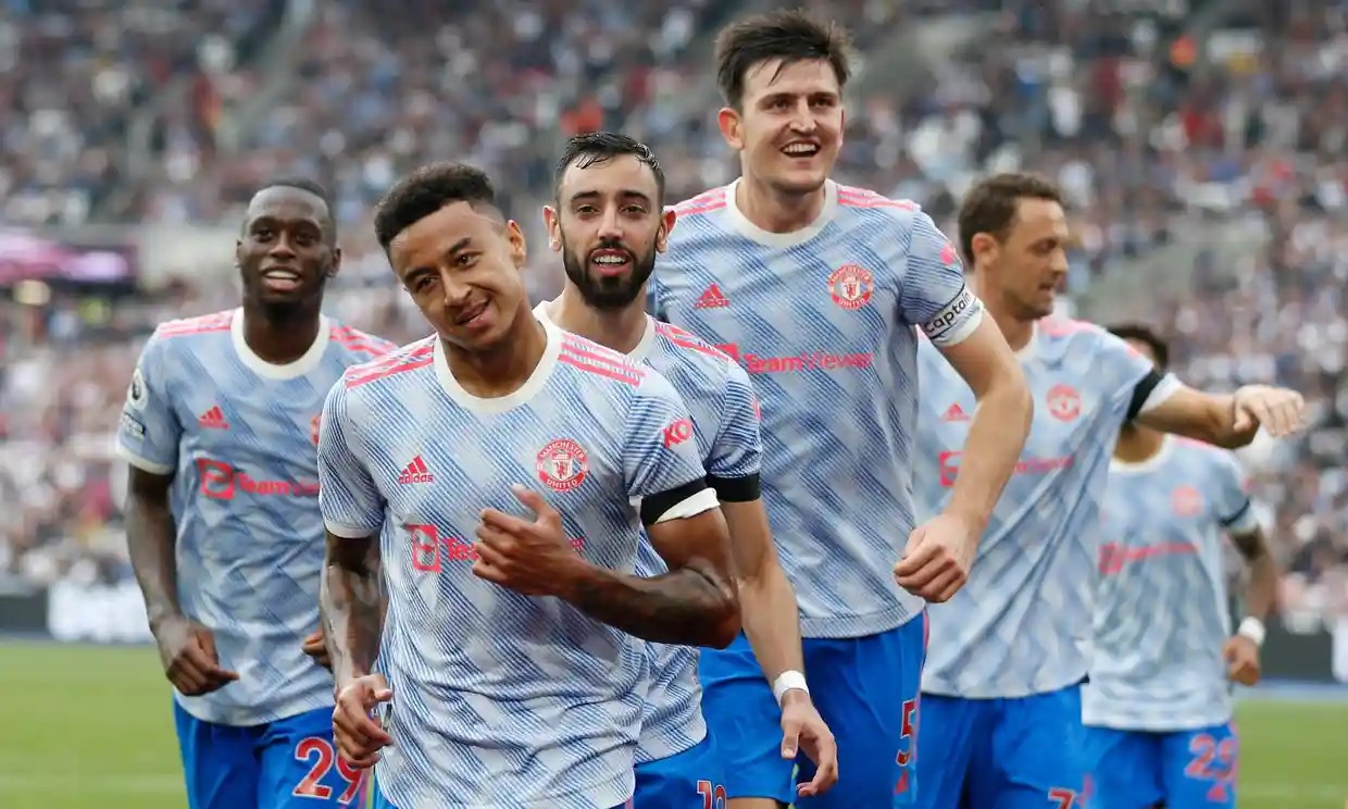 Chuyền bóng 98%, tạo ra 5 cơ hội, sao M.U xuất sắc trước West Ham