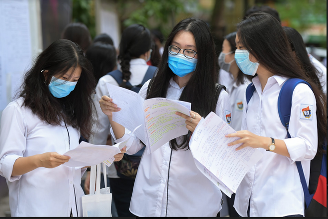 Trường đầu tiên xét tuyển thẳng thí sinh đạt điểm cao từng trượt đại học
