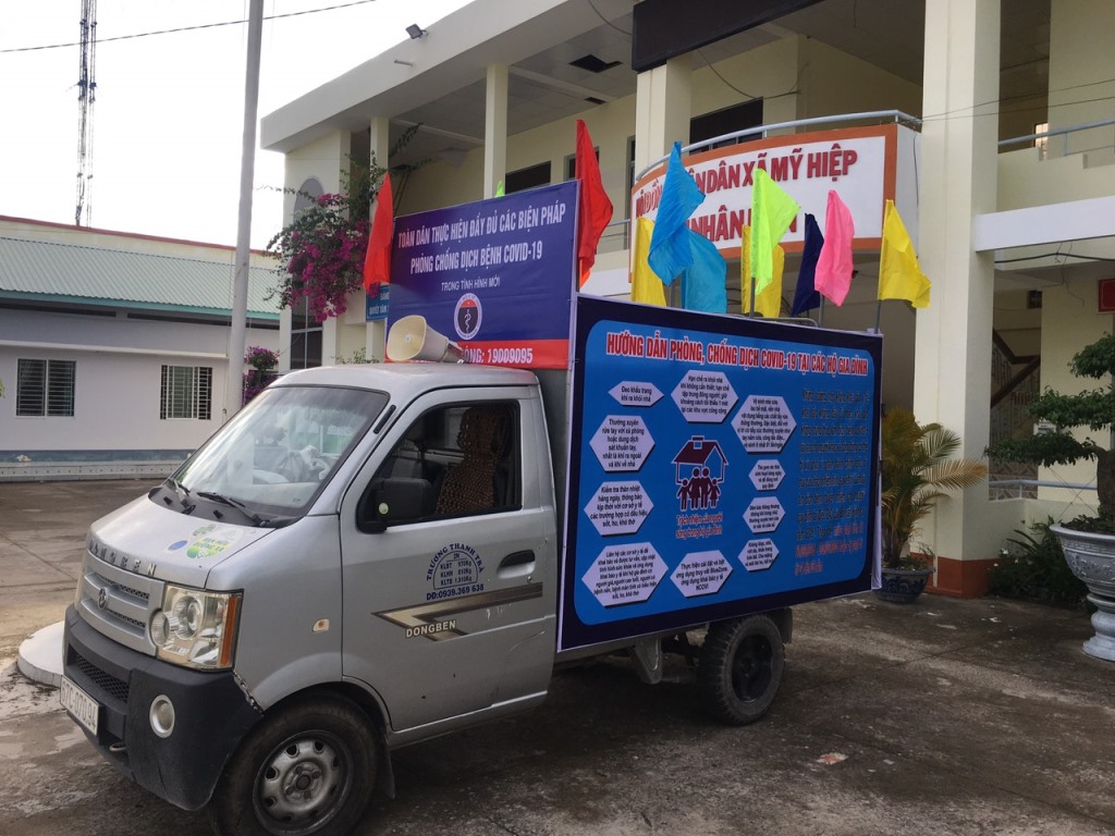 Chợ Mới đồng loạt tuyên truyền lưu động phòng, chống dịch COVID-19