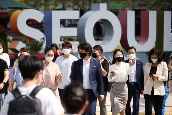 Hàn Quốc ghi nhận kỷ lục buồn COVID-19, Campuchia lo 'thảm họa' dịp lễ cổ truyền
