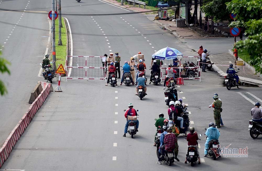 TP.HCM dự kiến nới lỏng nhiều hoạt động từ ngày 1-10