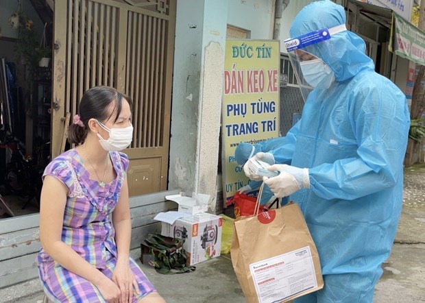 TP.HCM: Số ca nhập viện trong ngày đã thấp hơn số ca được xuất viện