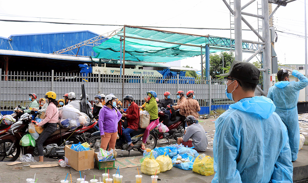 Lượng người dân tự phát về An Giang vẫn tăng liên tục