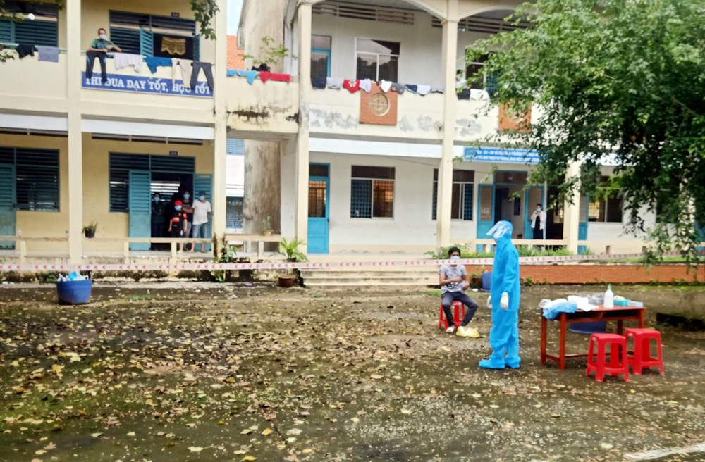 Các địa phương trong tỉnh An Giang nỗ lực tiếp nhận người dân trở về