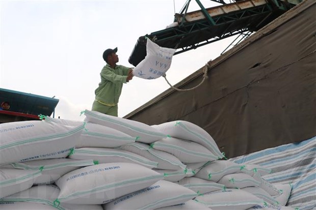 Giá gạo Việt Nam tăng lên mức cao trong hai tháng rưỡi qua
