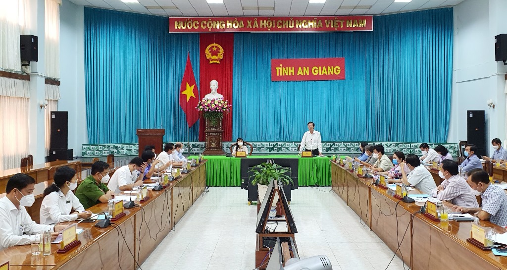 Đoàn đại biểu Quốc hội tỉnh An Giang tiếp xúc, gặp gỡ UBND tỉnh và các sở, ngành
