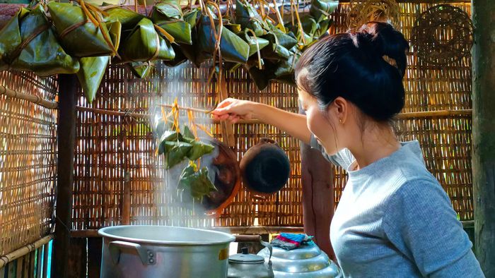 Cặp đôi Bến Tre 'bỏ phố về quê' làm nông trại đẹp như khu du lịch