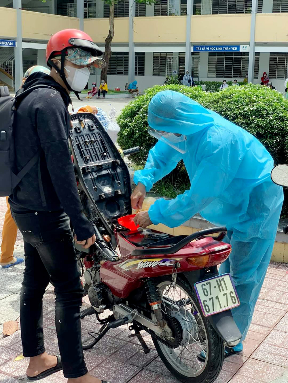 TP. Long Xuyên huy động 1.400 người tham gia tiếp đón công dân ngoài tỉnh trở về