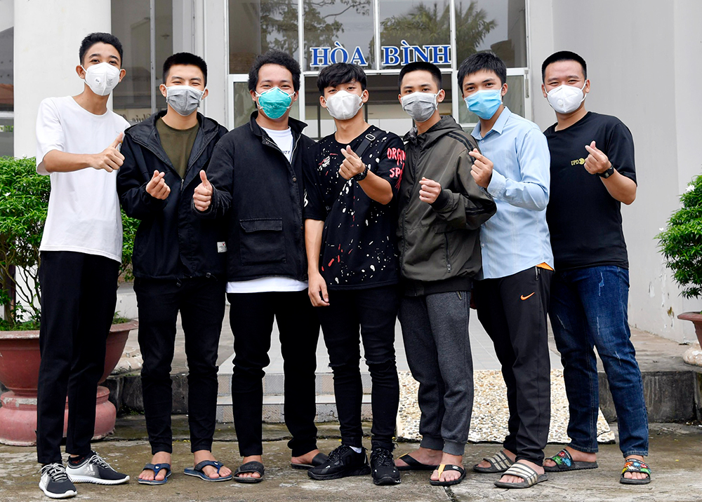 An Giang đưa thí sinh trúng tuyển trường quân đội nhập học