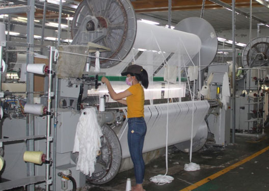 Tạo điều kiện khôi phục sản xuất