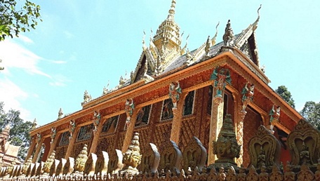 Nghệ thuật tạo hình độc đáo chùa Phù Ly 1
