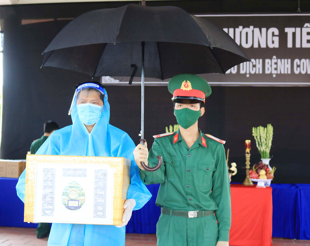 Ngày về…