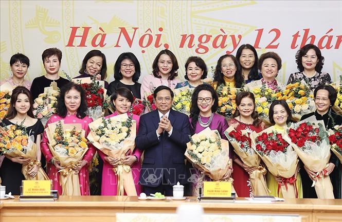 Thủ tướng: Sự tin tưởng, đồng lòng của cộng đồng doanh nghiệp càng cho thấy trách nhiệm của Chính phủ