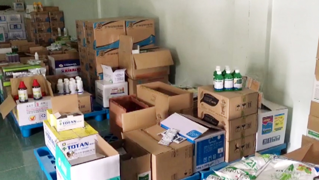 An Giang: Phát hiện gần 3.200 sản phẩm phân bón, thuốc bảo vệ thực vật hết hạn sử dụng và nghi vấn thuộc danh mục cấm sử dụng tại Việt Nam