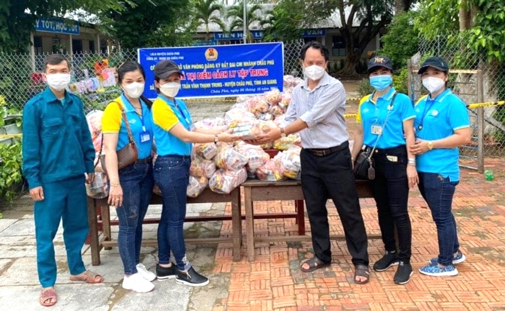 An Giang: Các cấp công đoàn huy động nguồn lực tiếp sức cho công tác chống dịch
