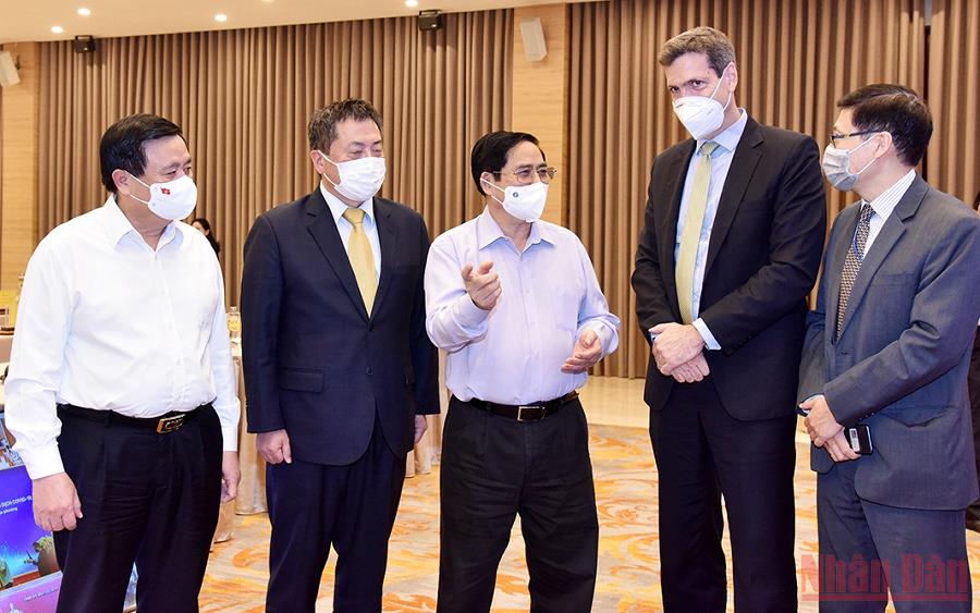 Phục hồi kinh tế, thích ứng linh hoạt, an toàn với đại dịch Covid-19