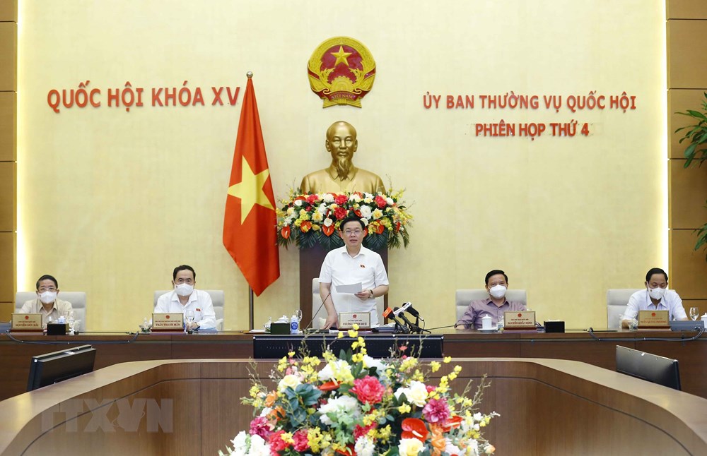 Bế mạc Phiên họp thứ 4 của Ủy ban Thường vụ Quốc hội