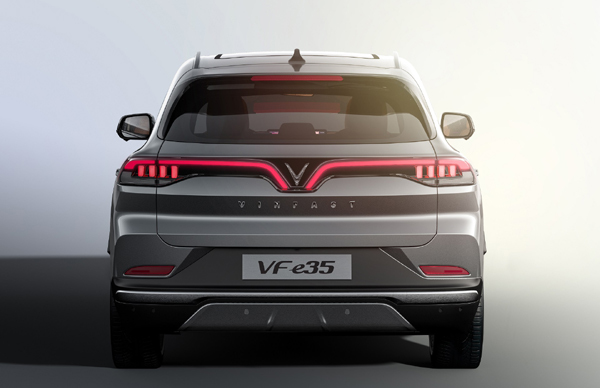 VinFast trình làng 2 mẫu xe điện mới tại Los Angeles Auto Show 2021