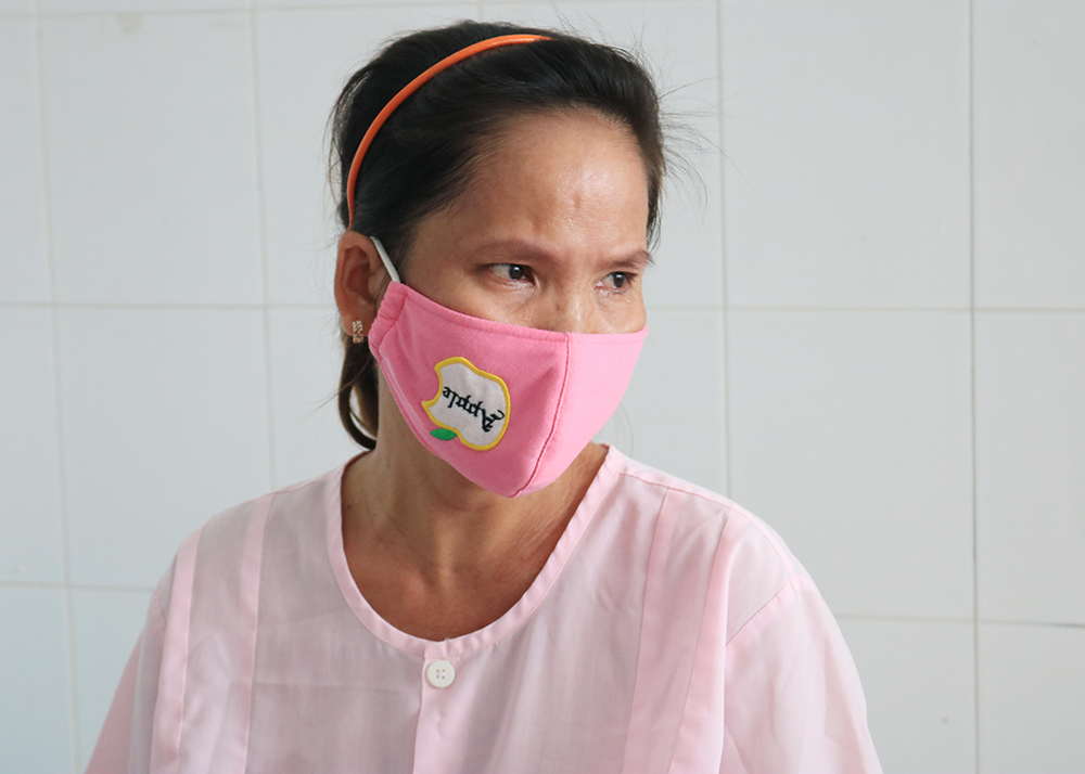 Những đôi mắt trong mùa dịch