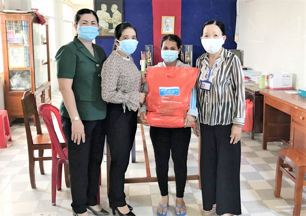 Hội Liên hiệp Phụ nữ TP. Châu Đốc tổ chức nhiều hoạt động thiết thực kỷ niệm 91 năm ngày thành lập Hội Liên hiệp Phụ nữ Việt Nam