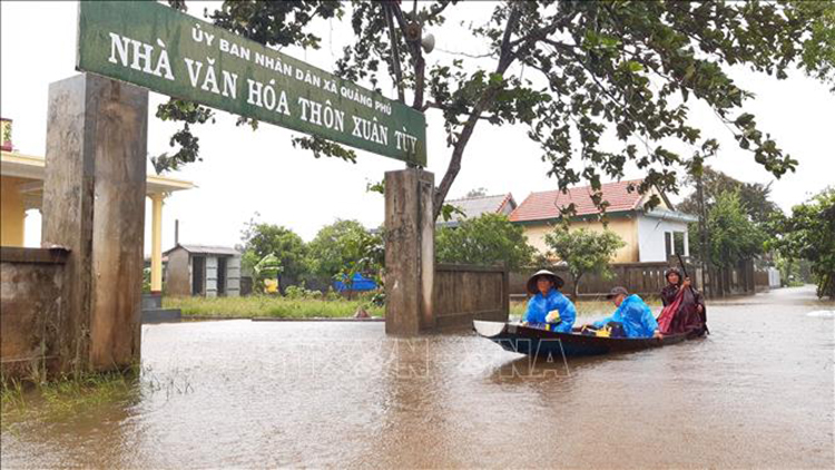 Thời tiết ngày 18-10: Không khí lạnh tăng cường tiếp tục gây mưa to ở Trung Bộ