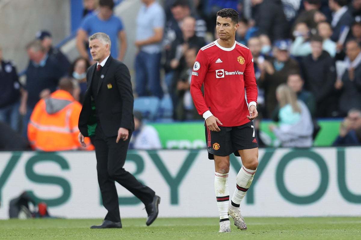 MU khủng hoảng: Cơn giận của Ronaldo