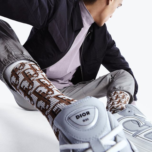 Dior ra mắt đôi giày sneaker đình đám mới nhất