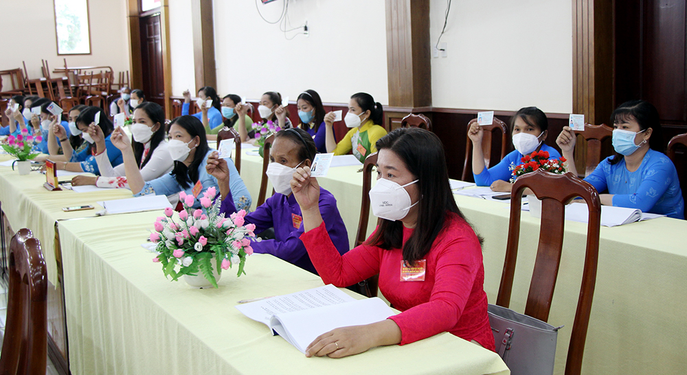 Bà Trần Thị Ngọc Hà tái cử Chủ tịch Hội Liên hiệp Phụ nữ huyện Chợ Mới nhiệm kỳ 2021-2026