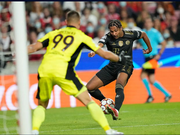 Thắng Benfica 0-4, Bayern kéo dài chuỗi ghi bàn liên tiếp lên 84 trận