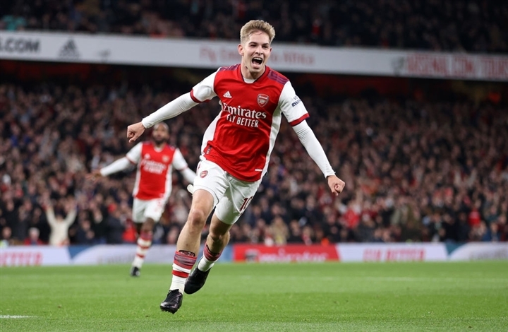 Đánh bại Aston Villa, Arsenal nối dài mạch bất bại
