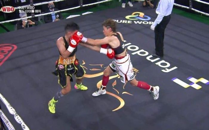 Võ sĩ Nguyễn Thị Thu Nhi giành đai WBO thế giới, lập chiến tích lịch sử