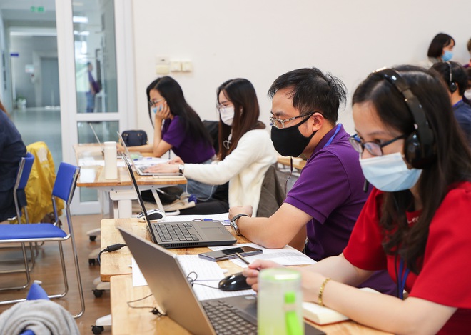 Gần 2.000 thí sinh dự thi thạc sĩ, tiến sĩ bằng hình thức trực tuyến