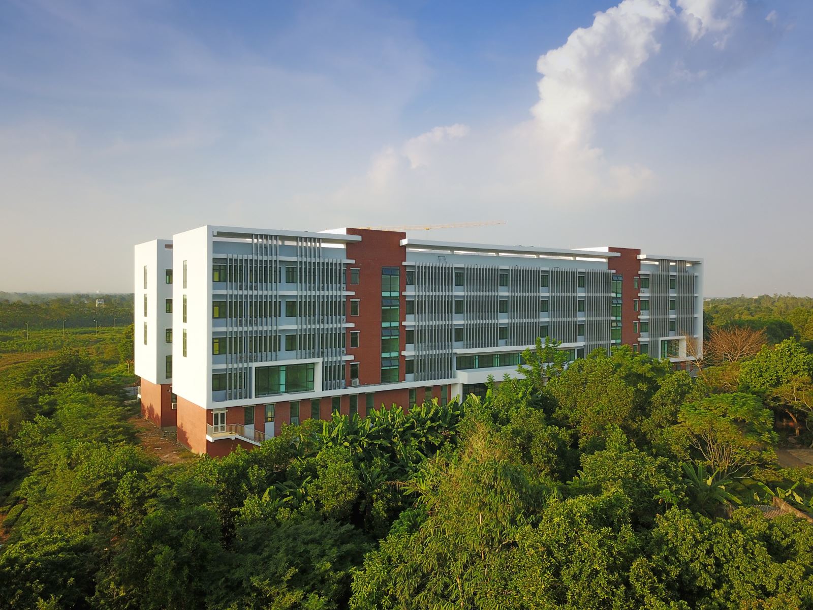 Tháng 9/2022, Đại học Quốc gia sẽ đủ điều kiện đón sinh viên học tập tại cơ sở Hoà Lạc