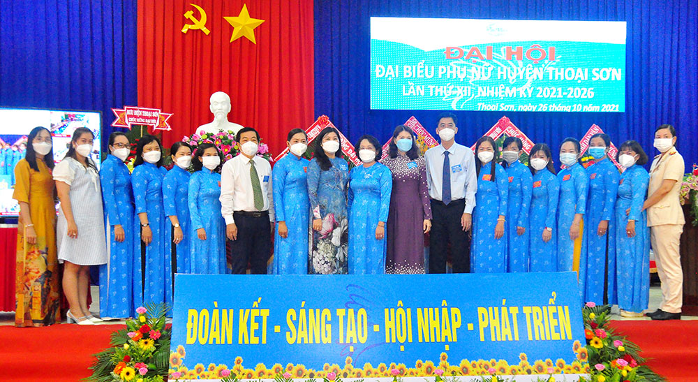 Bà Dương Triết Minh tái đắc cử Chủ tịch Hội Liên hiệp Phụ nữ huyện Thoại Sơn nhiệm kỳ 2021-2026