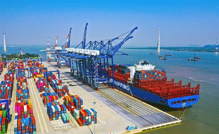 Phát triển kinh tế biển: Cơ hội và thách thức