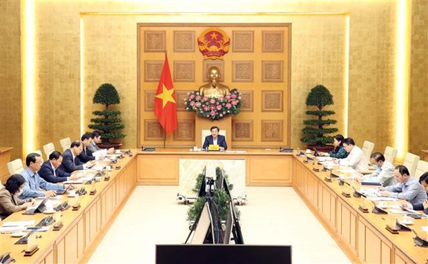 Phó Thủ tướng: Điều hành linh hoạt, hiệu quả giá mặt hàng thiết yếu