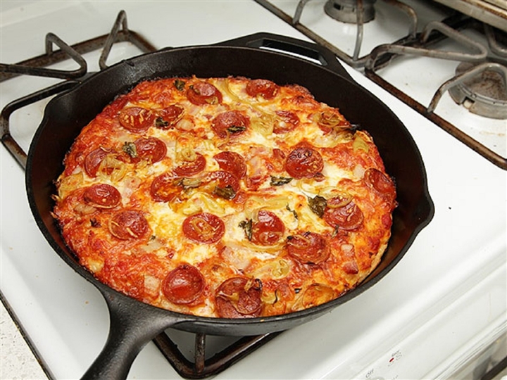 Cách làm bánh pizza bằng chảo cực kỳ dễ