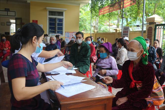 Chăm sóc, nâng cao sức khỏe người cao tuổi, bảo đảm thích ứng với già hóa dân số