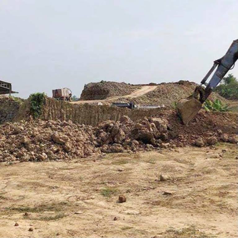 Giải quyết tình trạng khai thác đất mặt