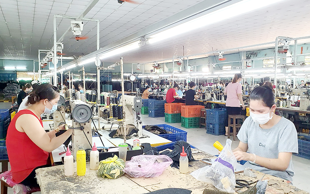 Nhiều chính sách thuế hỗ trợ doanh nghiệp ảnh hưởng bởi dịch bệnh COVID-19