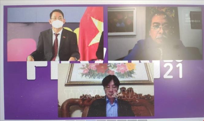 Toạ đàm về văn học Việt Nam tại Hội chợ Sách Quốc tế lần thứ 17 ở Venezuela
