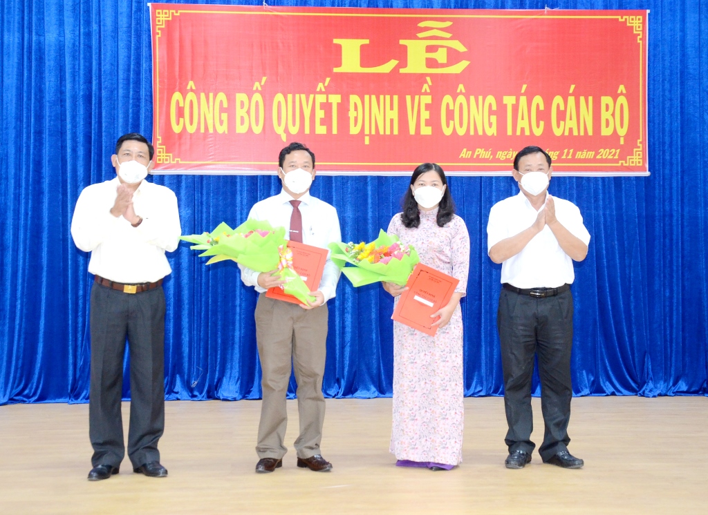 Huyện An Phú có thêm 2 Phó Chủ tịch UBND huyện