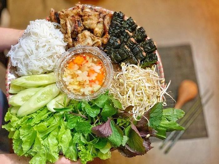 Bún Chả, Phở Việt Nam Góp Mặt Trong Khu Ẩm Thực Asem Ở Hàn Quốc - Báo An  Giang Online