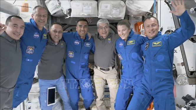 Tàu vũ trụ của SpaceX ghép nối thành công với Trạm ISS