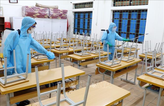 Học sinh đi học trở lại cần làm gì để phòng lây nhiễm SARS-CoV-2?